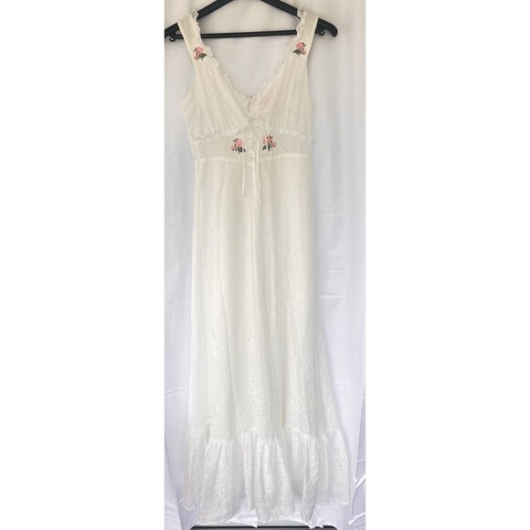 Sugar Thrillz Eyelet Embroidered Rose Maxi Dress Empire Waist Cottage Prairie S - Picture 1 of 10